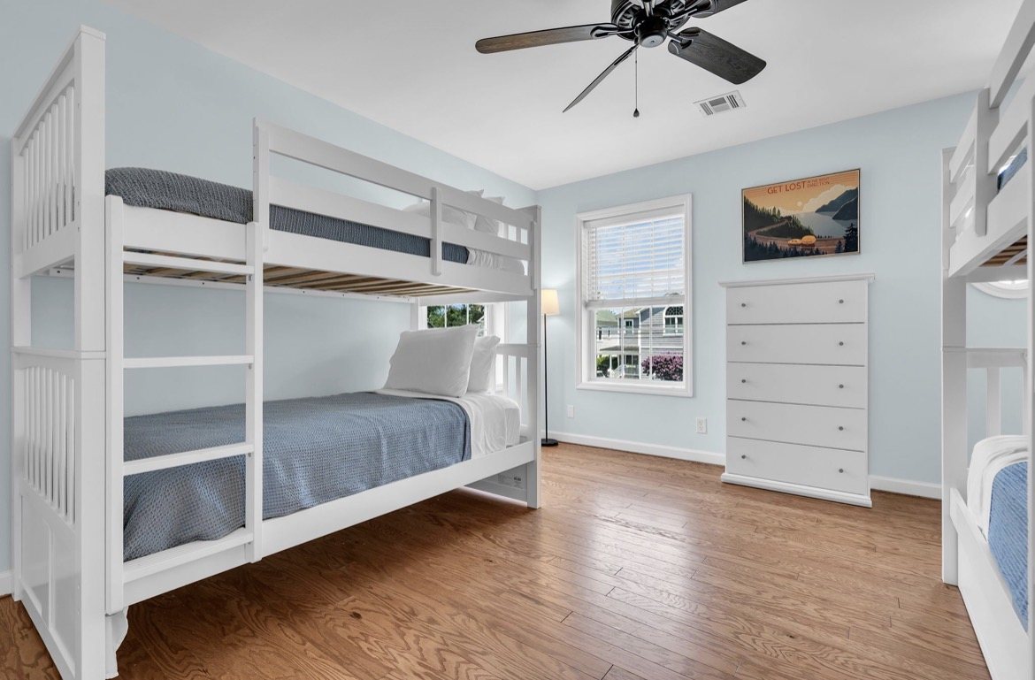 Bunk room